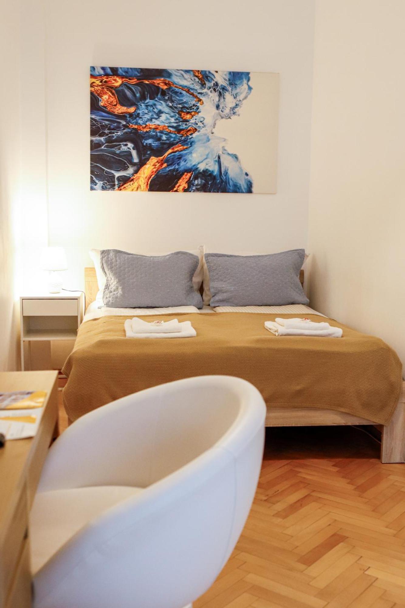 Neuhausz Residenz Ultra-Central Apartment Timisoara Bagian luar foto